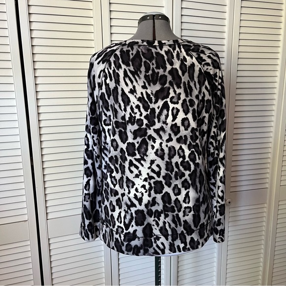 JNY Animal print pocket pullover Top L - Picture 8 of 9